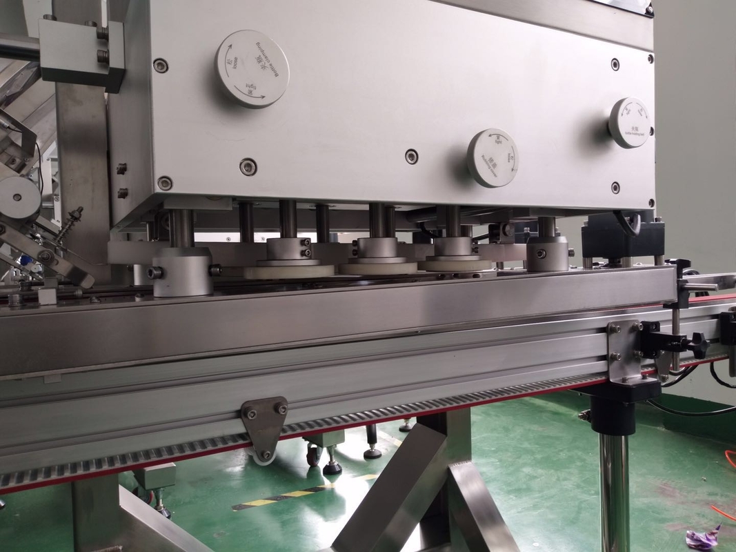 Máy đóng nắp loại tuyến tính điều khiển PLC cho chai có chiều cao 50-250mm