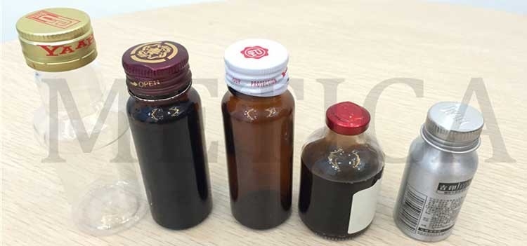 Máy nạp nắp hoàn toàn tự động Monoblock Máy nắp nắp chính xác Servo Motor Động 99% Tỷ lệ nắp nắp